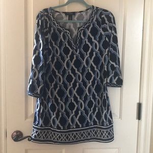 White House Black Market Tunic size Medium
